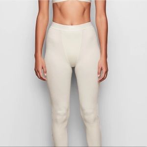 SKIMS RIBBED LEGGINGS - Bone